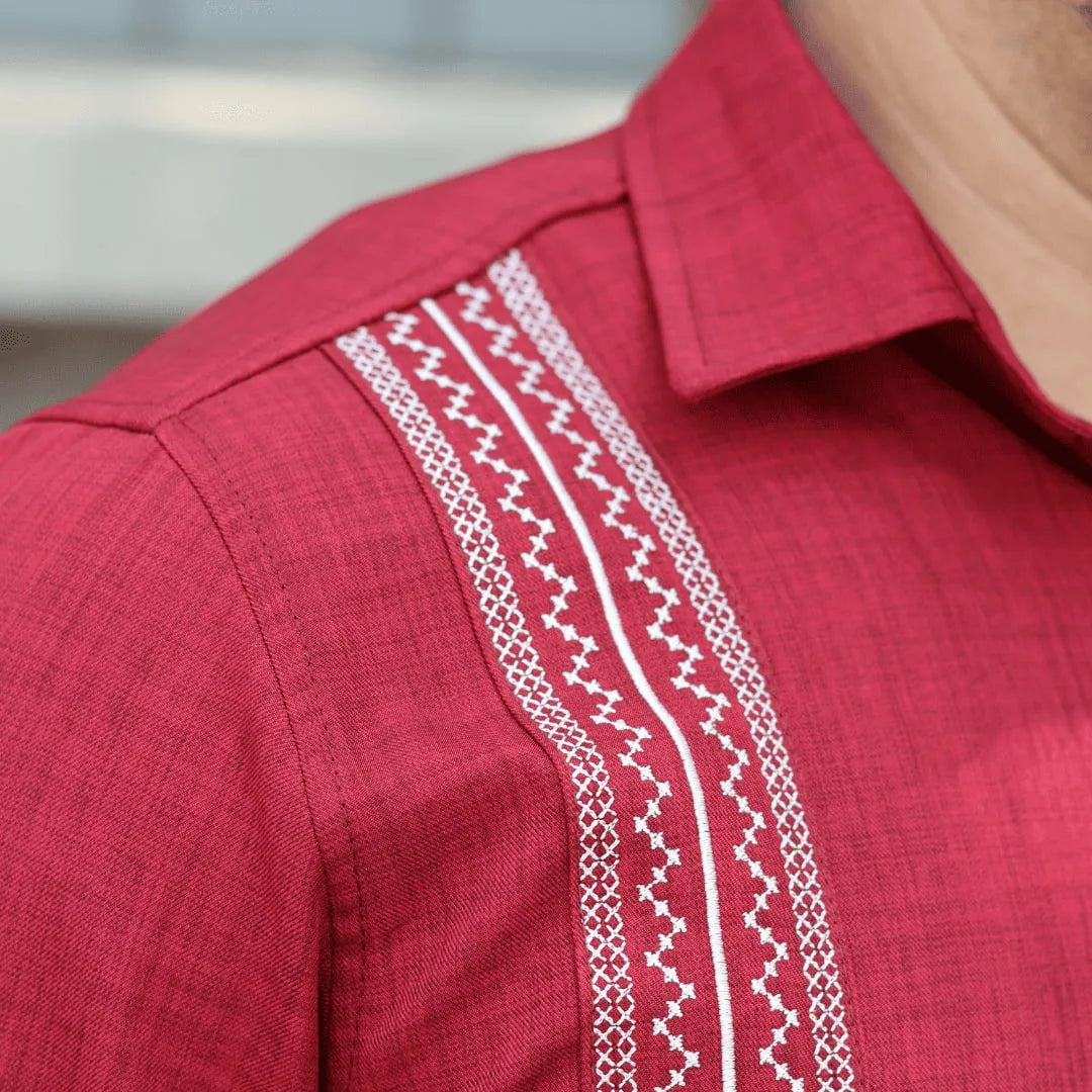 Camisa Guayabera Manga Larga Tinto