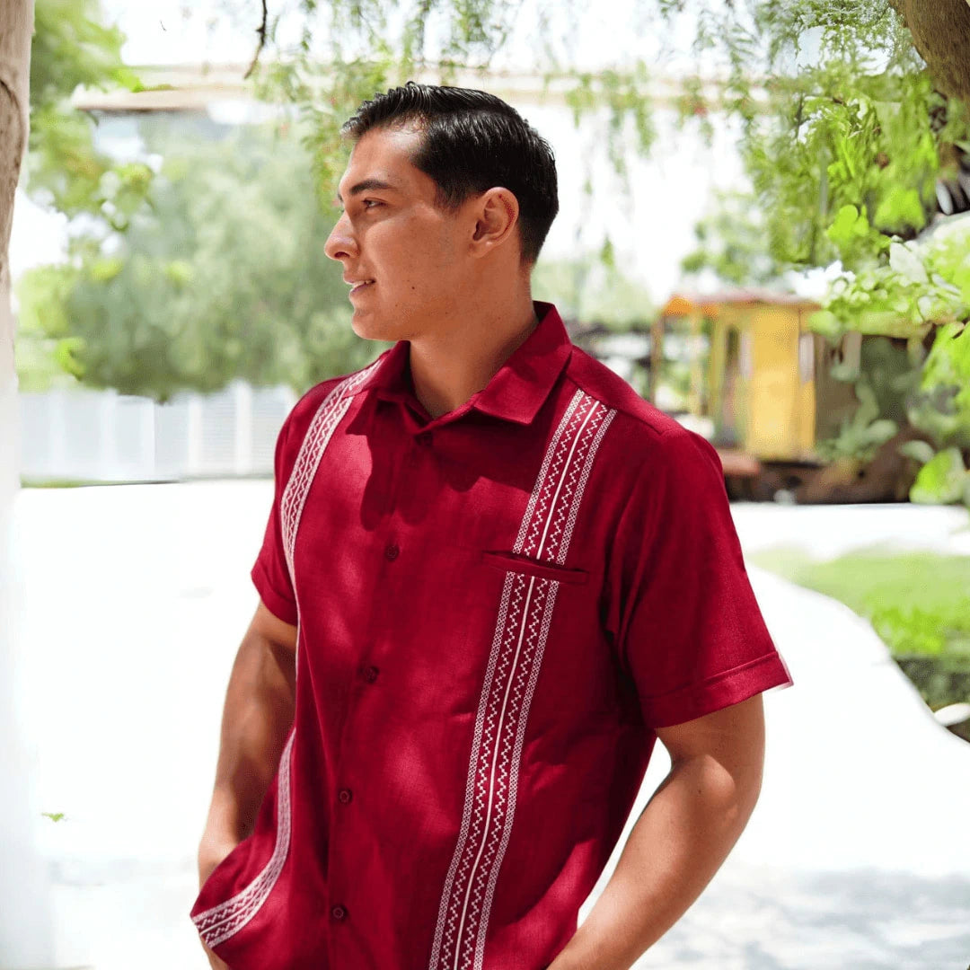 Camisa Guayabera Manga Corta Tinto
